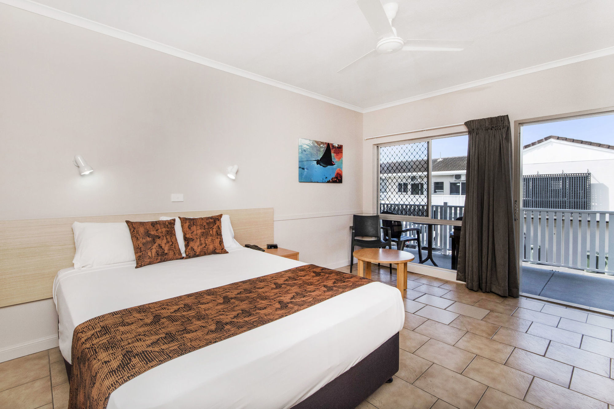 Comfort Inn Cairns City Bilik gambar
